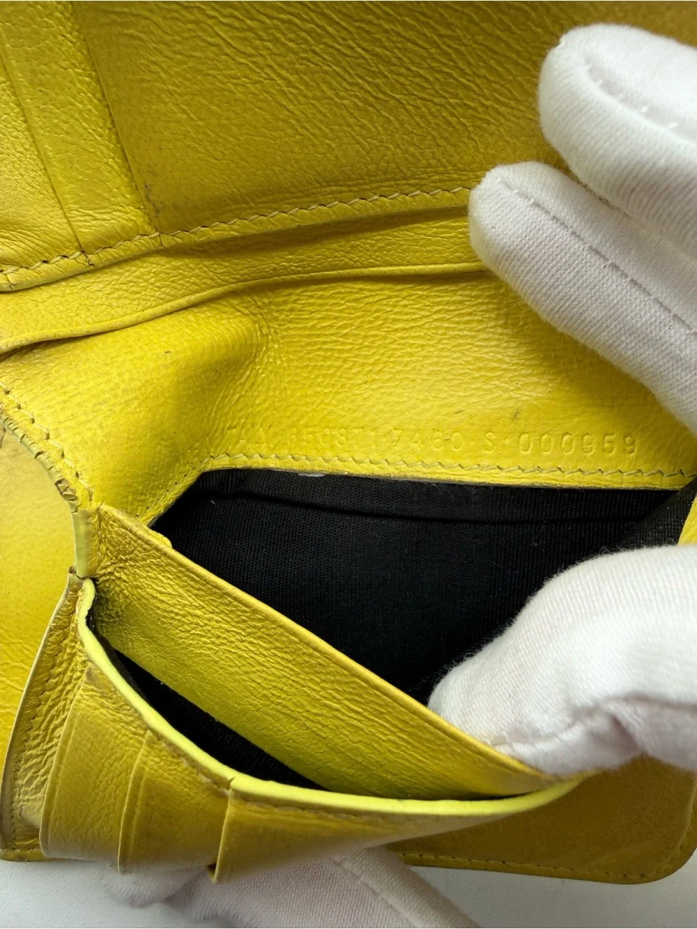 Balenciaga Pebbled Leather bi fold Wallet